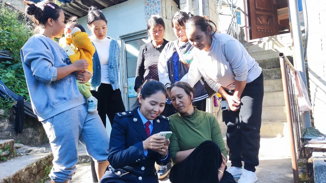 【云南省医疗保障工作先进个人事迹】国家税务总局福贡县税务局左晓纤